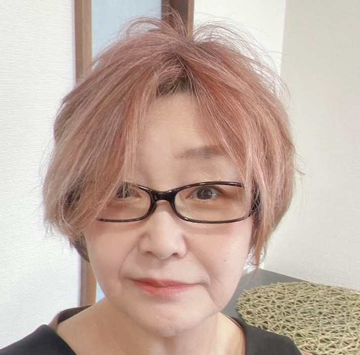 さとみ